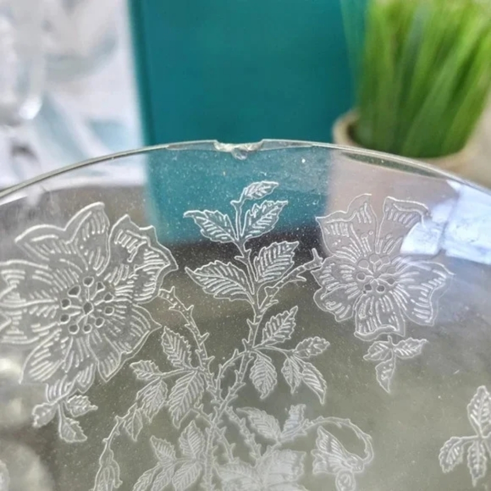 VINTAGE | 12pc Stemware Set - 4 PIECES - Picture 10 of 15